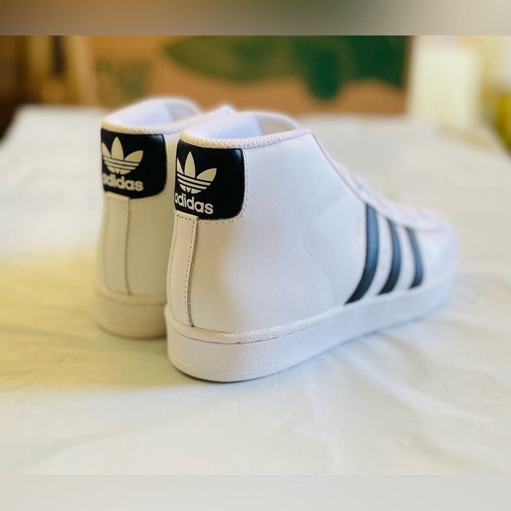 Adidas originals pro model new in original box - Picture 3 of 4
